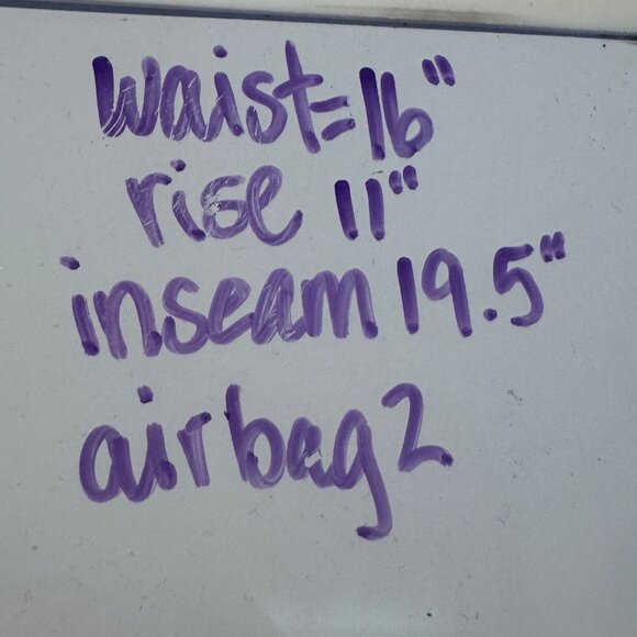 LuLuLemon. Midrise Bergundy Cropped Leggings woman’s size 12 - Picture 12 of 12